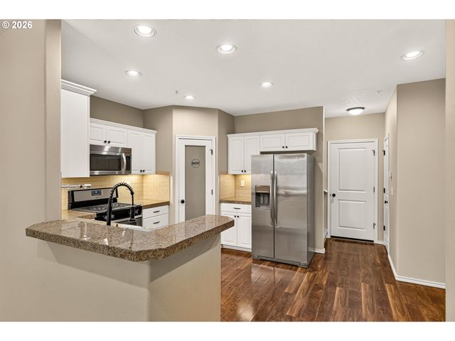 11488 Sw ZURICH St, Wilsonville, OR 97070