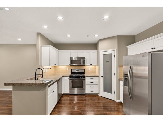 11488 Sw ZURICH St, Wilsonville, OR 97070