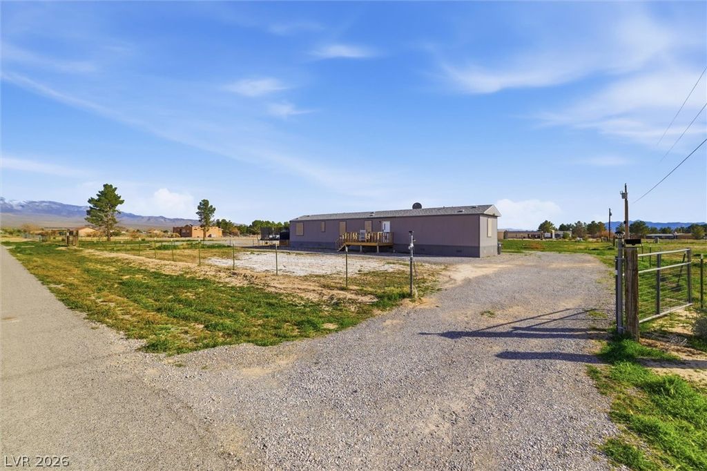 2581 Ambler Way, Pahrump, NV 89060