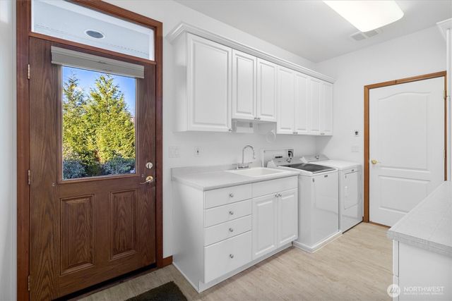 18019 Mariposa Lane, Mount Vernon, WA 98274