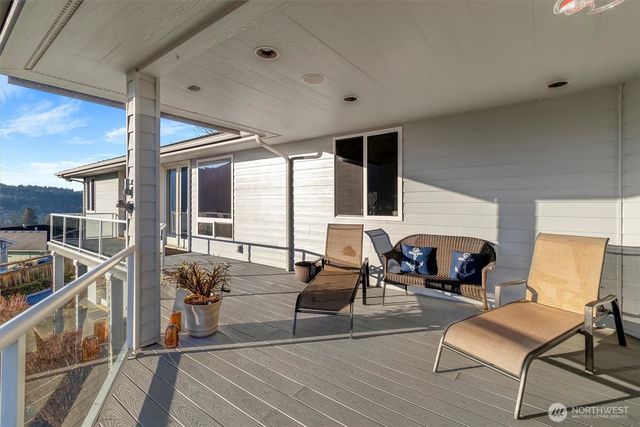 18019 Mariposa Lane, Mount Vernon, WA 98274