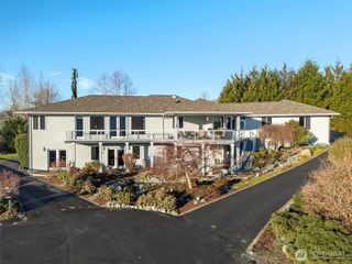 18019 Mariposa Lane, Mount Vernon, WA 98274