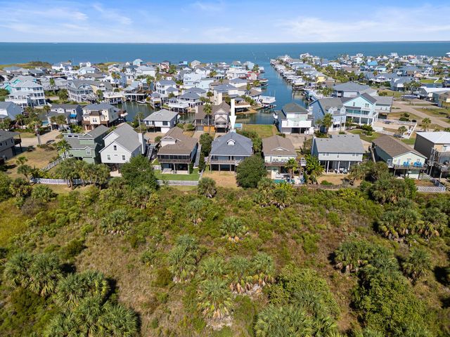 22311 Isle View Drive, Galveston, TX 77554