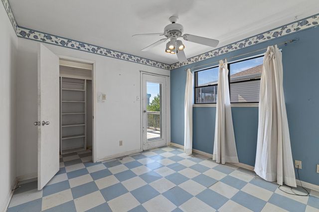 22311 Isle View Drive, Galveston, TX 77554