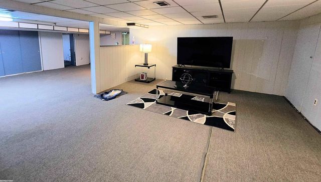 20900 Bayside Street, Saint Clair Shores, MI 48081