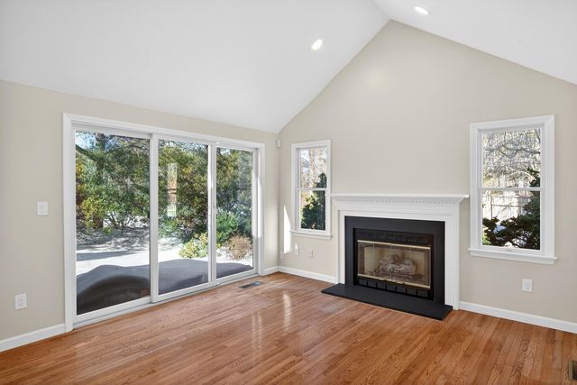 2 Pine Grove Village, Yarmouth Port, MA 02675