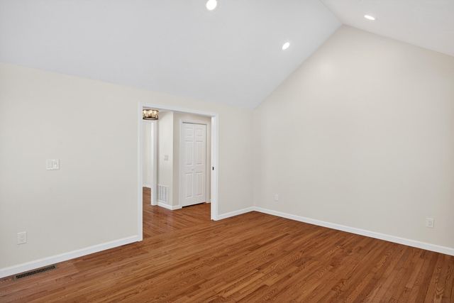 2 Pine Grove Village, Yarmouth Port, MA 02675