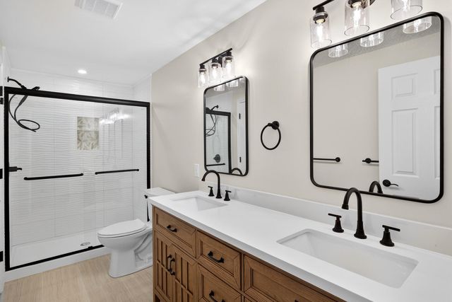 2 Pine Grove Village, Yarmouth Port, MA 02675