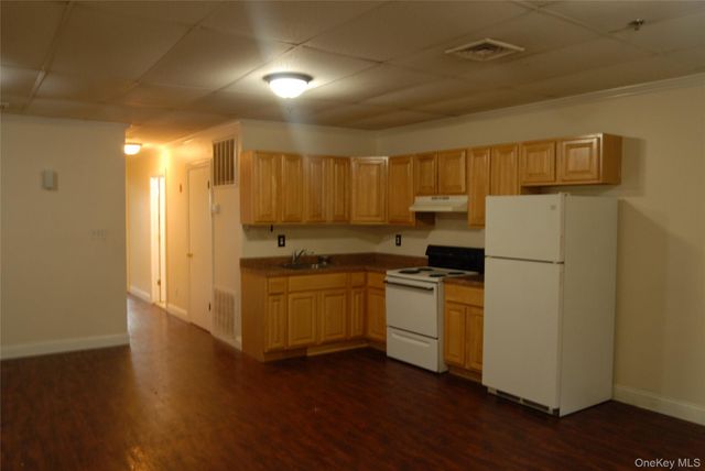 1191 Route 9W C8, Marlboro, NY 12542
