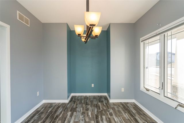 923 S 10th Street, Adel, IA 50003