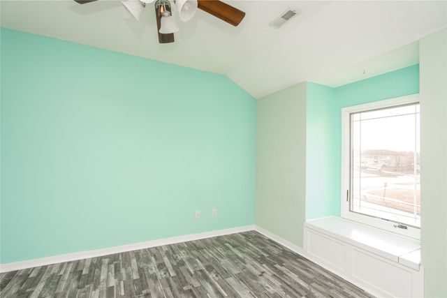 923 S 10th Street, Adel, IA 50003