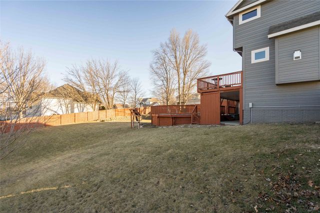 923 S 10th Street, Adel, IA 50003