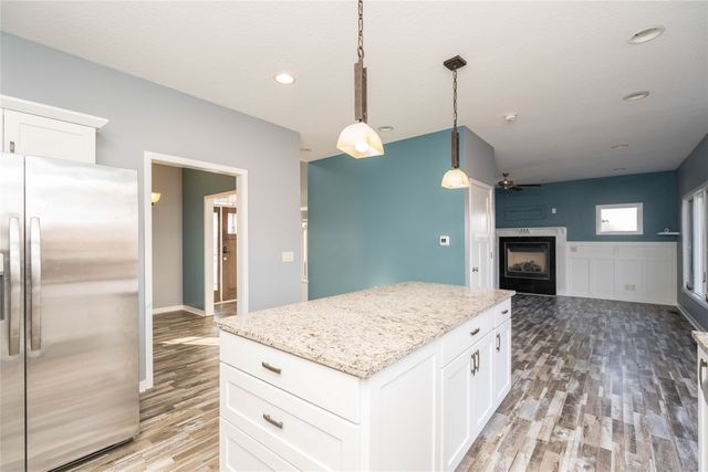 923 S 10th Street, Adel, IA 50003