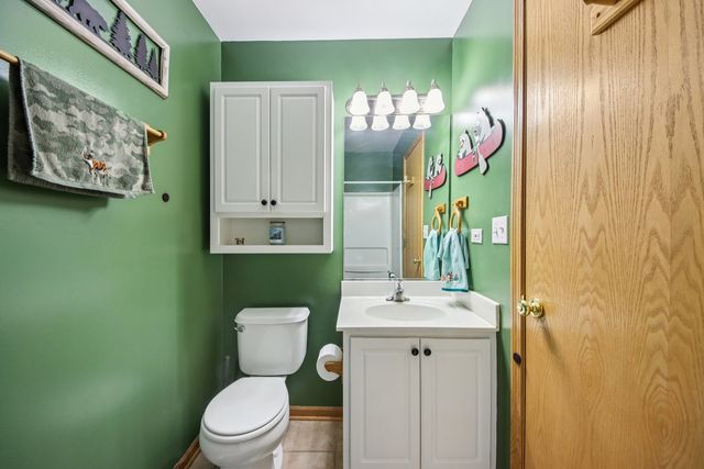 2492 Concord Court, Montgomery, IL 60538