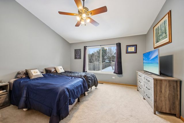 2492 Concord Court, Montgomery, IL 60538