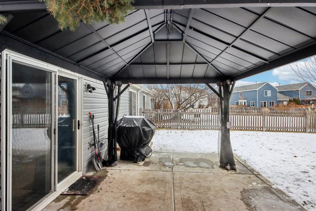 2492 Concord Court, Montgomery, IL 60538