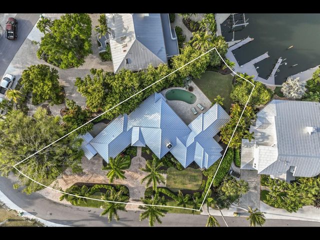 252 WATERWAYS AVENUE, Boca Grande, FL 33921