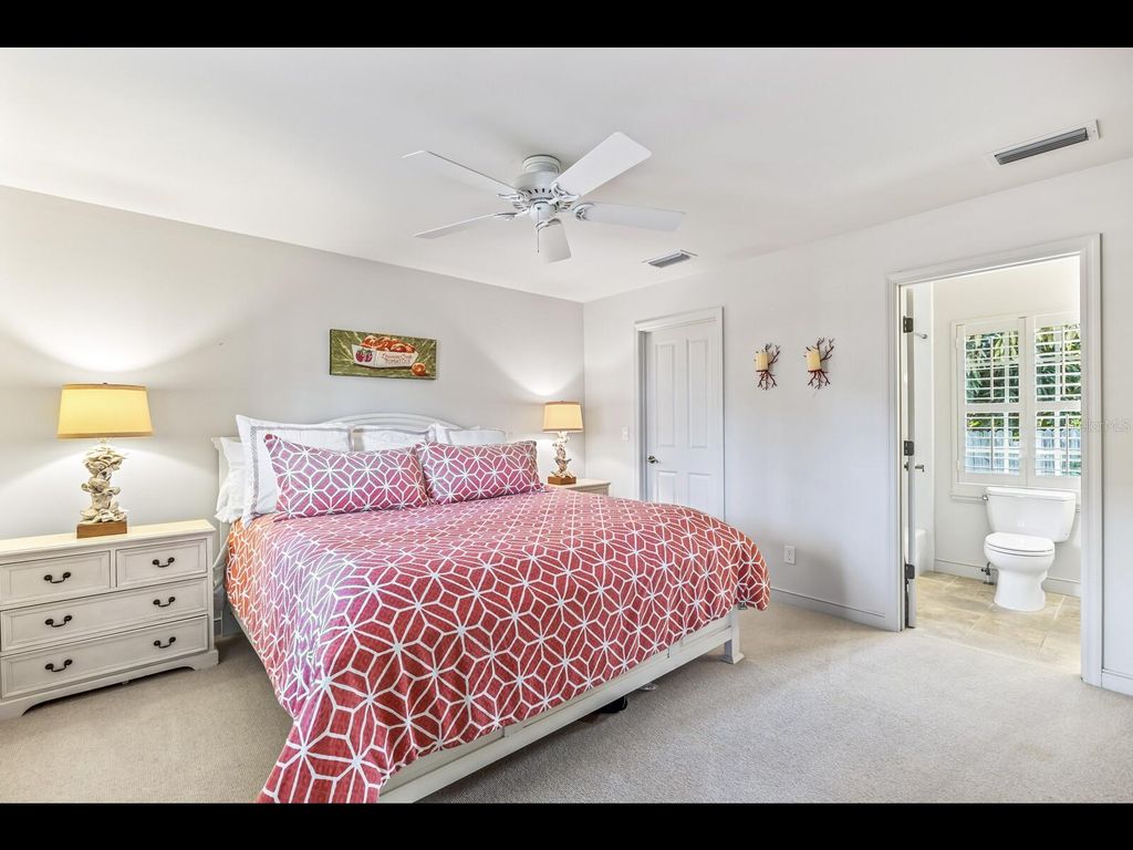 Image 13 of property listing at 252 WATERWAYS AVENUE, Boca Grande, FL 33921