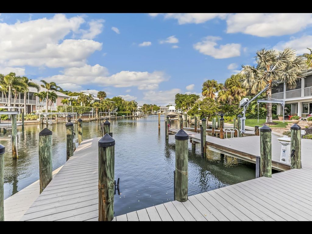 Image 29 of property listing at 252 WATERWAYS AVENUE, Boca Grande, FL 33921