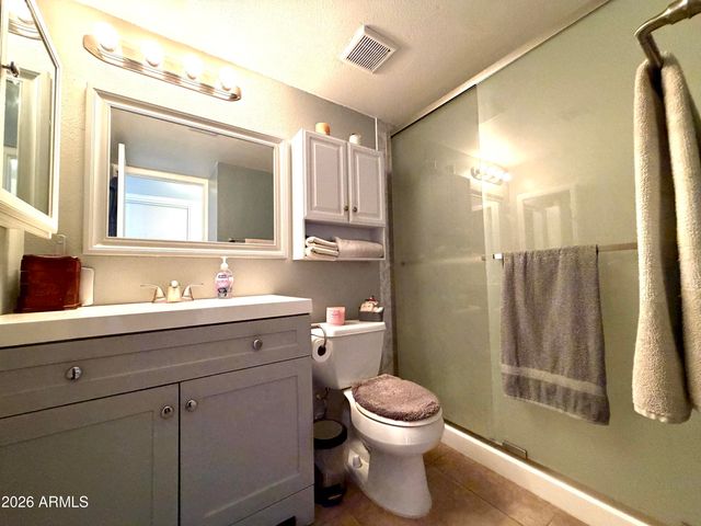 9437 N 51ST Drive, Glendale, AZ 85302