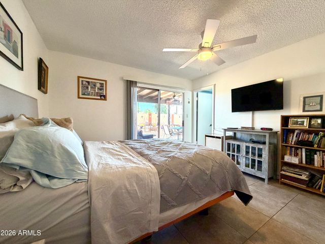 9437 N 51ST Drive, Glendale, AZ 85302