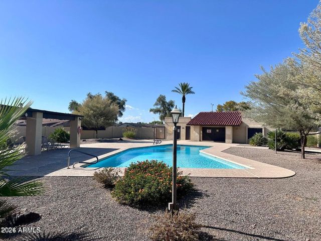 9437 N 51ST Drive, Glendale, AZ 85302