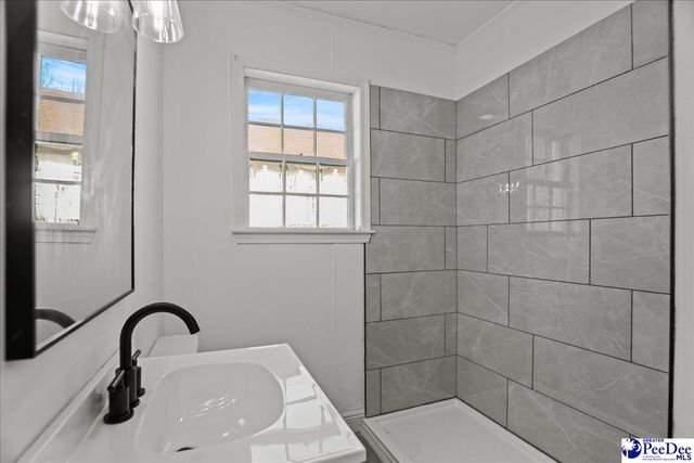 705 Lawson St, Florence, SC 29501