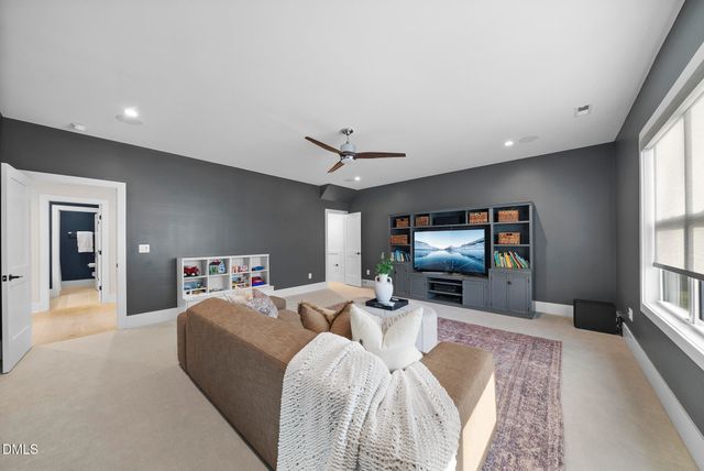 2513 Silas Peak Lane, Apex, NC 27523