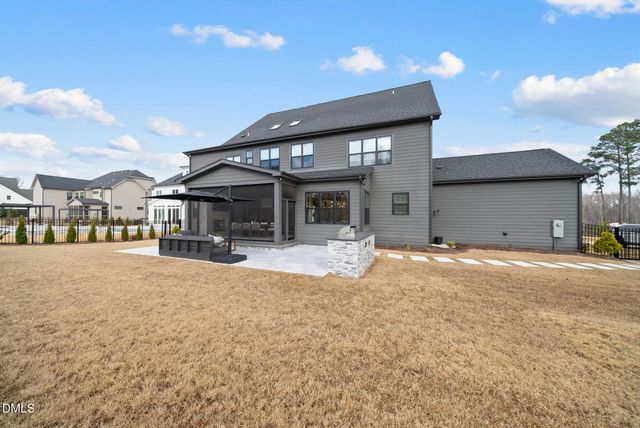 2513 Silas Peak Lane, Apex, NC 27523