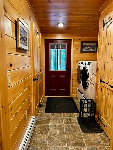 2243 West Lake Road, Poultney, VT 05774