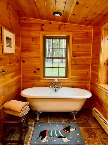 2243 West Lake Road, Poultney, VT 05774