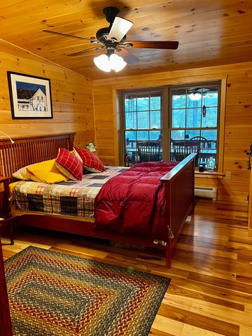 2243 West Lake Road, Poultney, VT 05774