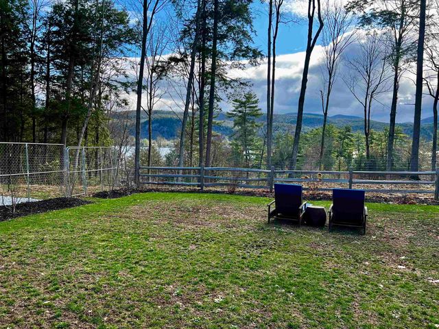 2243 West Lake Road, Poultney, VT 05774
