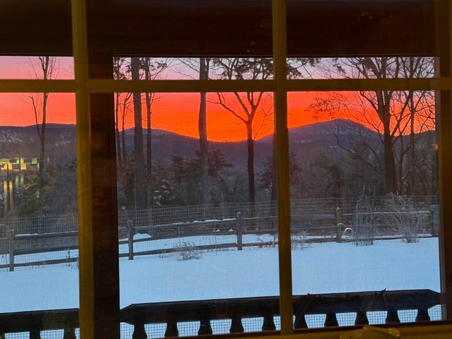 2243 West Lake Road, Poultney, VT 05774