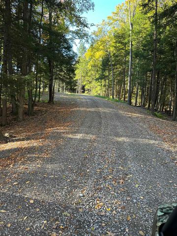 2243 West Lake Road, Poultney, VT 05774