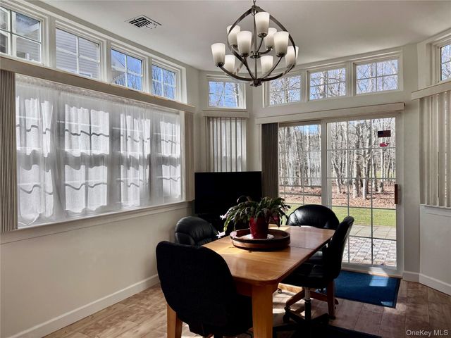 4001 Saint Andrews Avenue 4001, Riverhead, NY 11901