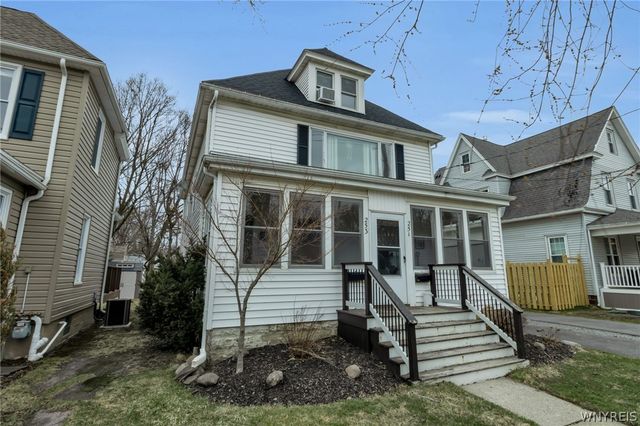 251 Pleasant Avenue, Hamburg, NY 14075