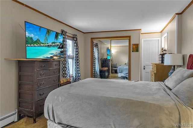 251 Pleasant Avenue, Hamburg, NY 14075