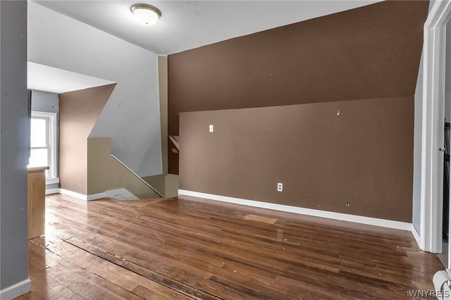 251 Pleasant Avenue, Hamburg, NY 14075