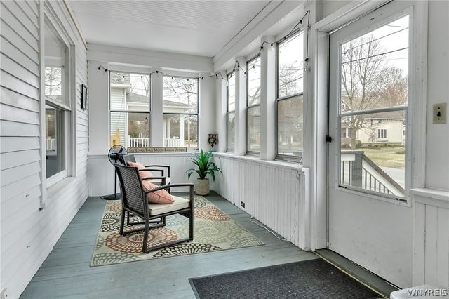 251 Pleasant Avenue, Hamburg, NY 14075