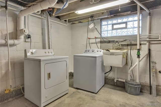 251 Pleasant Avenue, Hamburg, NY 14075