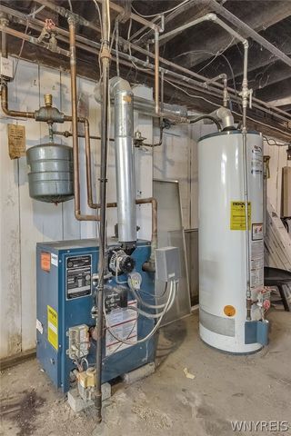 251 Pleasant Avenue, Hamburg, NY 14075