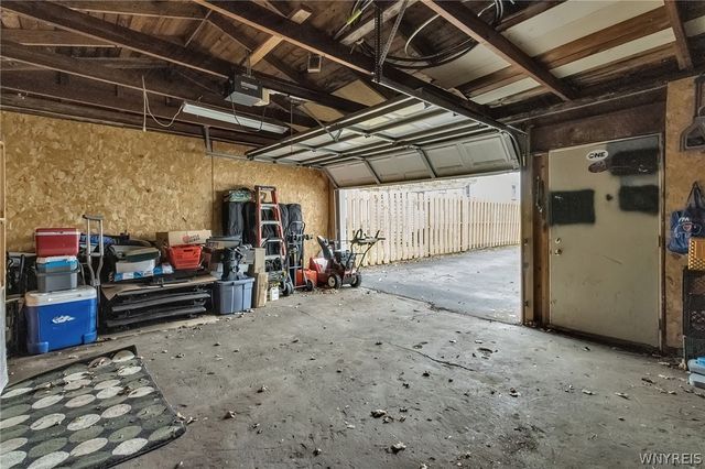 251 Pleasant Avenue, Hamburg, NY 14075