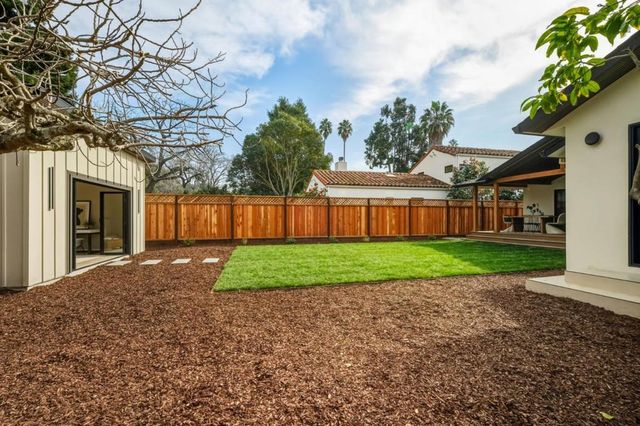 371 E Oakwood Boulevard, Redwood City, CA 94061