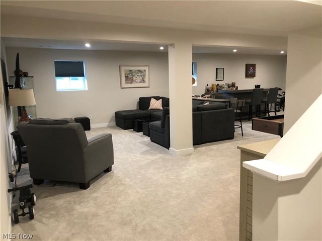325 Kelley Drive, Macedonia, OH 44056