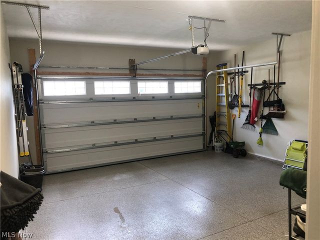 325 Kelley Drive, Macedonia, OH 44056