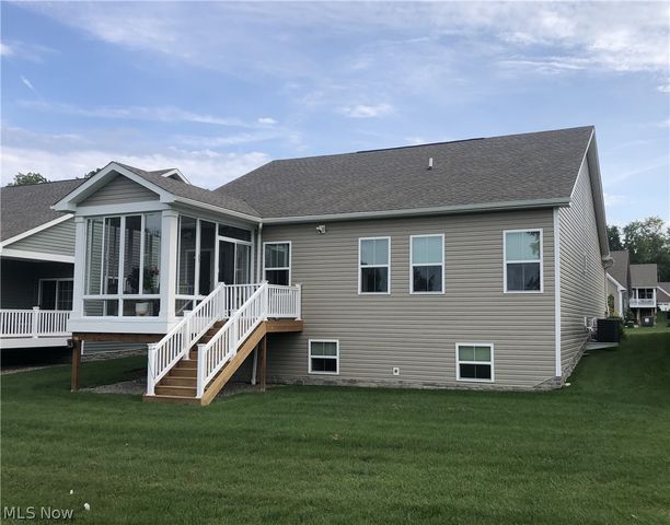 325 Kelley Drive, Macedonia, OH 44056