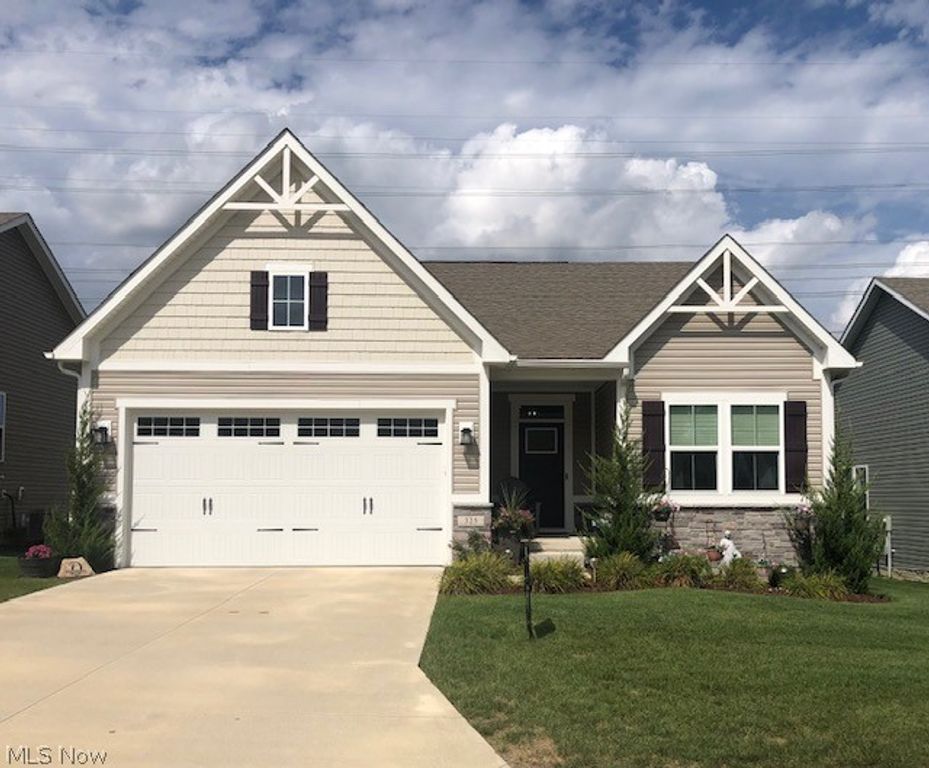 325 Kelley Drive, Macedonia, OH 44056
