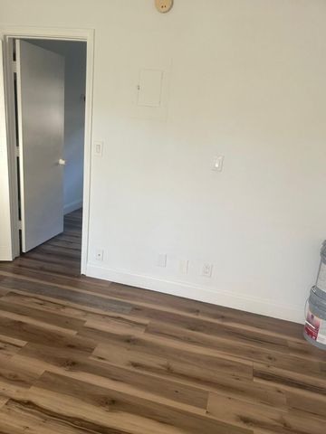 5156 NE 6th Avenue 202, Oakland Park, FL 33334