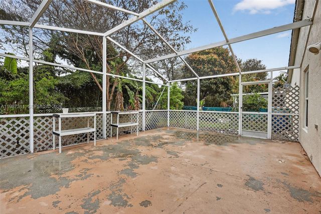 2481 SW 102nd Ave, Miramar, FL 33025